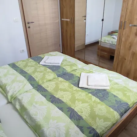 Апартаменты And Wellness Jelovca